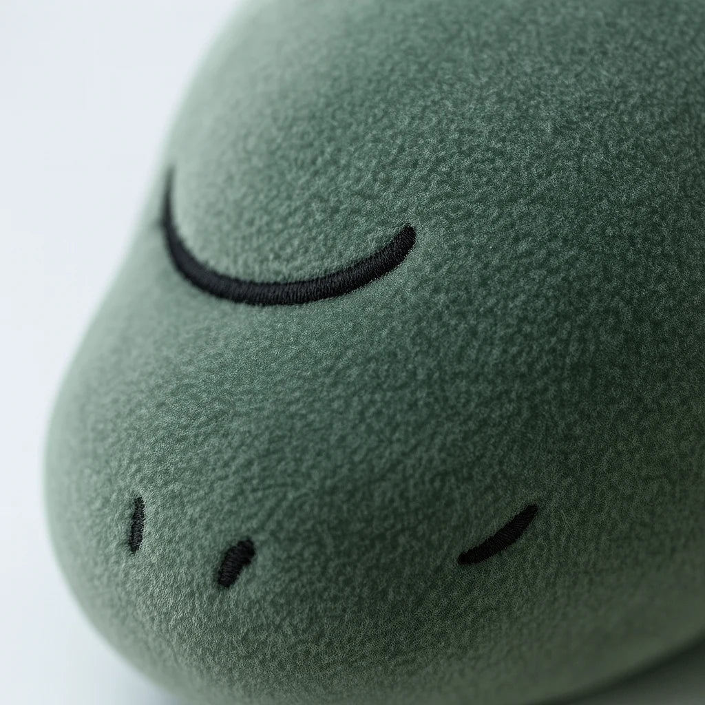 Fourrure ultra-douce de la peluche lestée dinosaure en gros plan